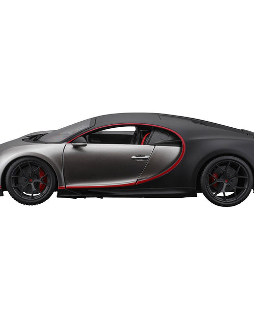 Load image into Gallery viewer, 1:18 Bugatti Chiron Sport Die-Cast Model
